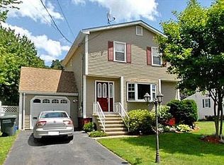 104 Williamsburg Rd, Bridgeport, CT 06606