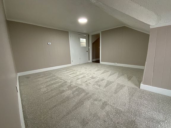 5th image of 852 1st St NW #2