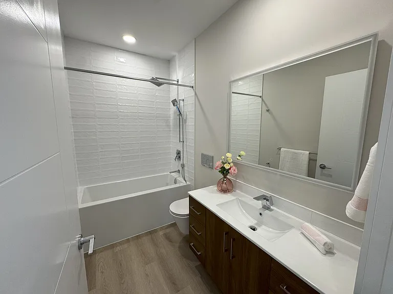 4030 University Ave NW — Photo 61