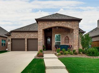 713 Orleans Sq, Savannah, TX 76227