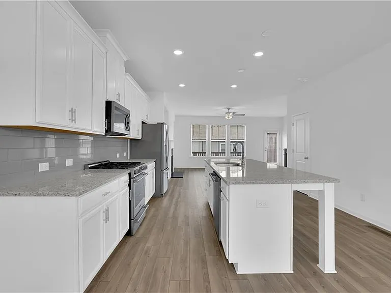 2699 Richmond Row Dr — Photo 6