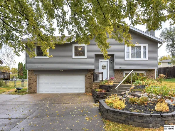 13307 S 35th Ave, Bellevue, NE 68123