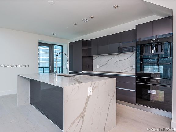 3rd image of 1451 Brickell Ave Unit 4004
