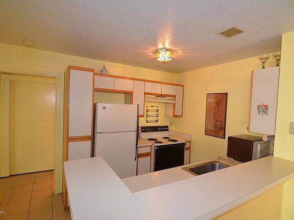 3rd image of 7617 E Callisto Cir