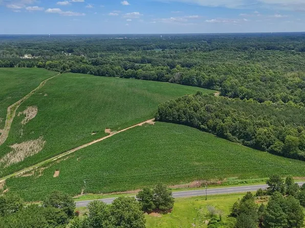 03 Titan Roberts Road, Erwin, NC 28339