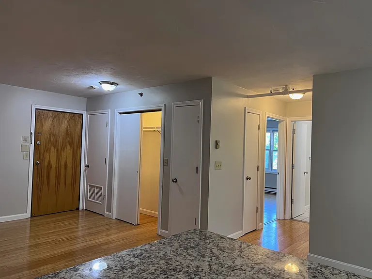 70 Edgeworth St #16 — Photo 10