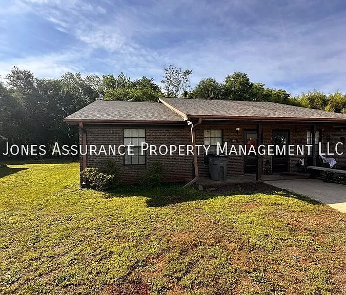 28 Katie Dr — Photo 19