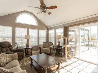 302 Brook Glen Dr, Mooresville, NC 28115