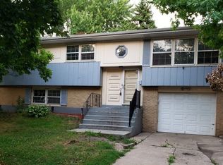 21733 Gailine Ave, Sauk Village, IL