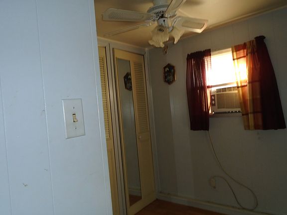 4th image of 161 Bonny Shores Dr