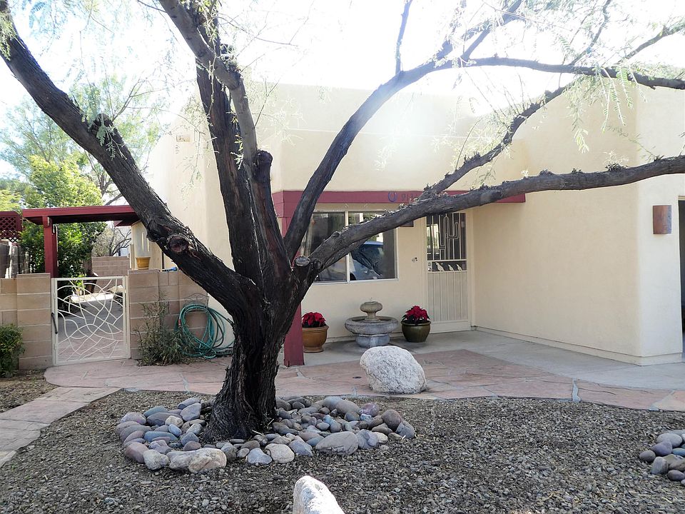 1st image of 9134 E Calle Maria