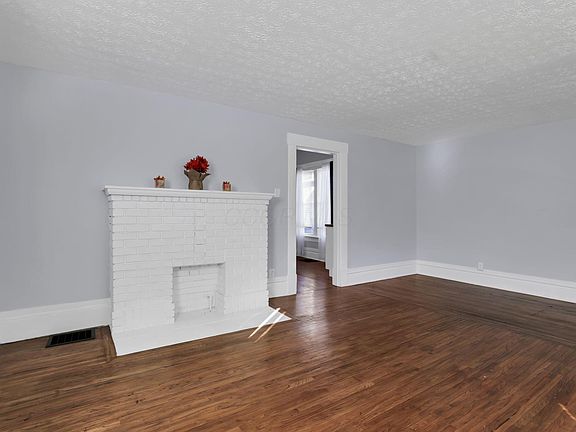 5th image of 139 Belvidere Ave