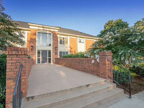 2nd image of 4487 Post Pl APT 92