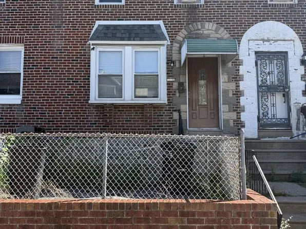 4419 Loring St, Philadelphia, PA 19136