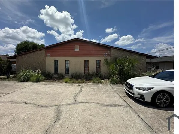 3019 Saint Paul Dr, Winter Haven, FL 33880