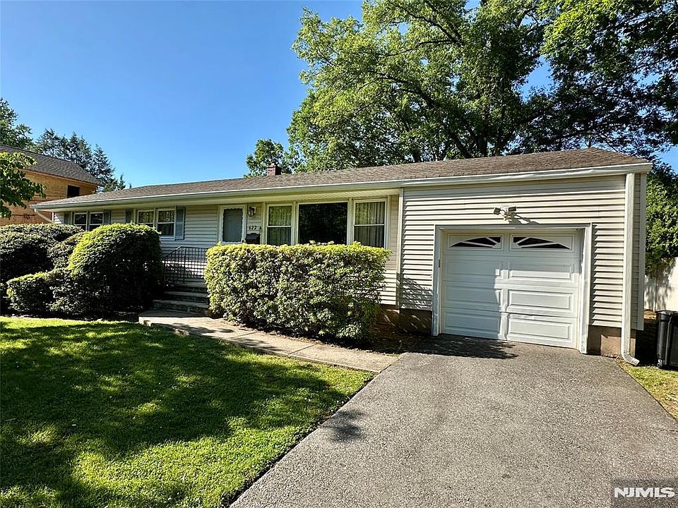 1st image of 622 Valley Ct