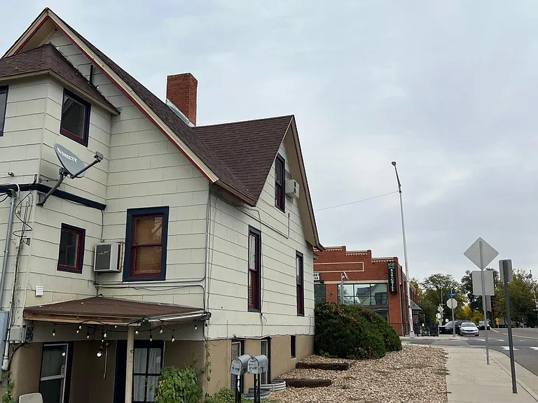 175 S Main St #B — Photo 7