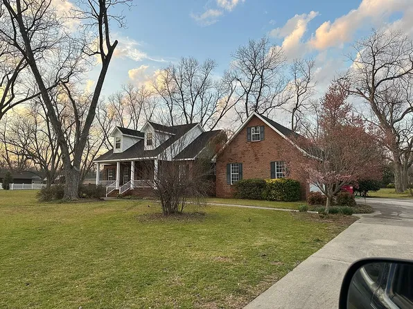 3605 Christopher Dr, Macon, GA 31216