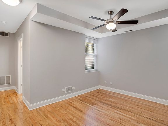 4th image of 6060 N Paulina St #G