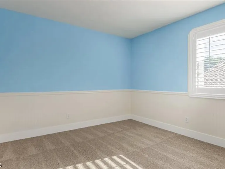 264 Pointe Ranier Ave — Photo 26