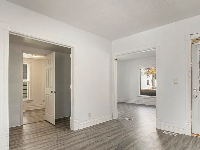 20 Wendell St — Photo 3