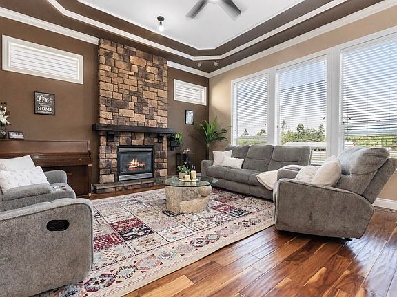 5th image of 6556 Lavender Pl