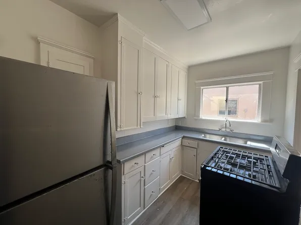 2955 Fir St #2955, San Diego, CA 92102