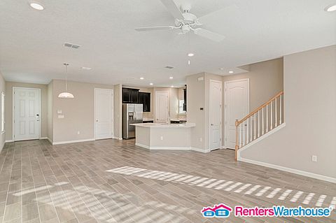 4th image of 2700 Fawn Point Dr