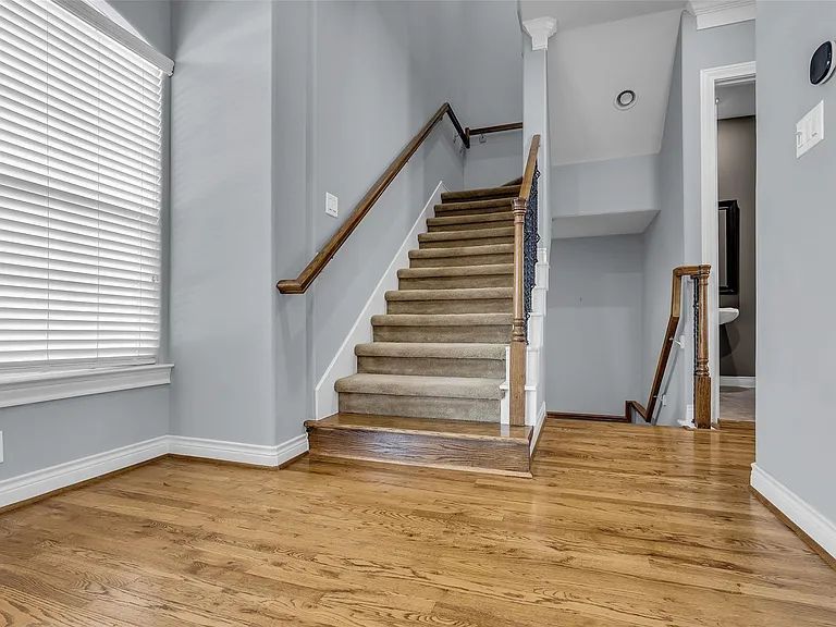 5724 Kansas St — Photo 22
