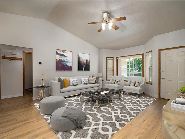 5416 S Onaga Pl — Photo 4