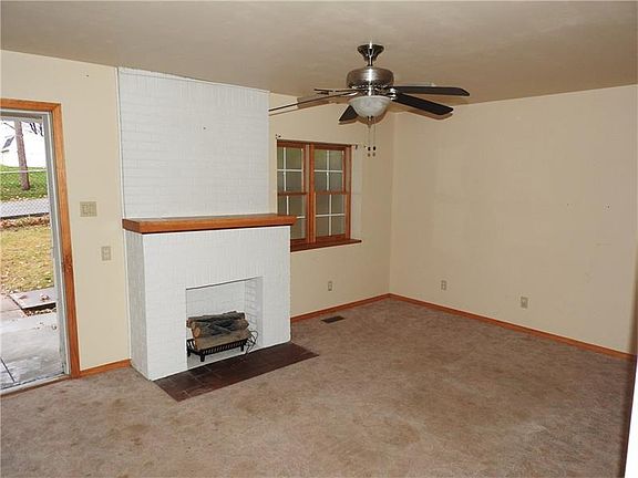 3rd image of 536 Dugan Way
