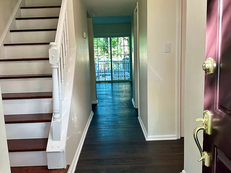 9073 Reynolds Pl — Photo 4