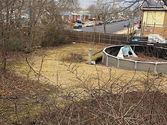 5th image of 97 Woodland Ave