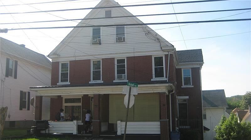 1st image of 317-319 N 2nd St