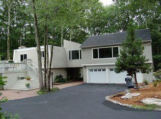 40 Pelham Ln, Wilton, CT 06897