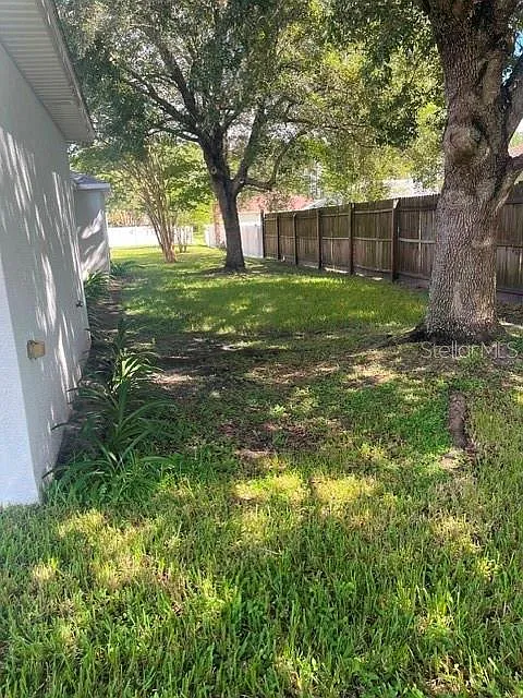 3 bed, 3.0 bath, 1725 sqft, $2,000 — Photo 4