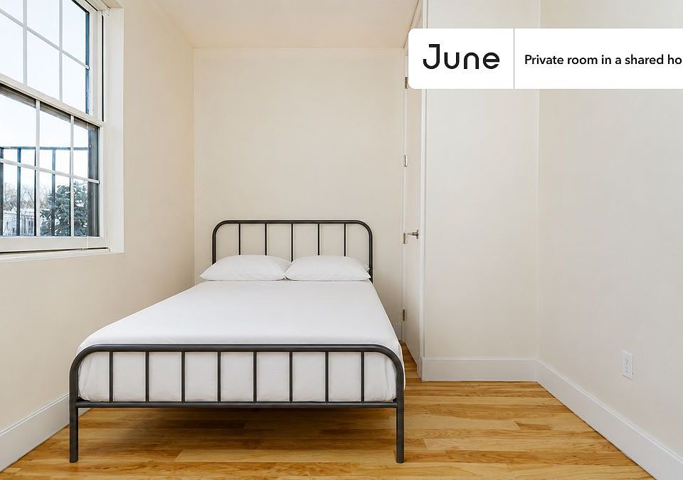 1st image of 21 Carlton Ave #D