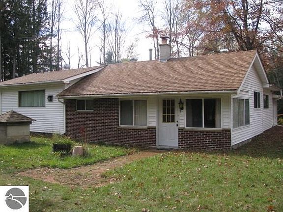 4th image of 94 Park Lane Dr