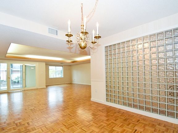 2nd image of 166 Place Ln #166