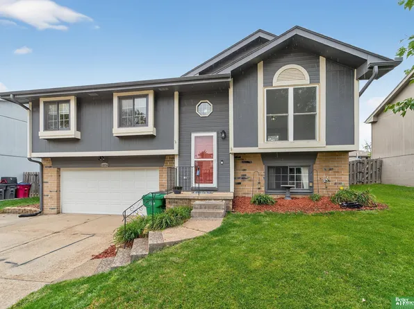 15534 Newell St, Omaha, NE 68138