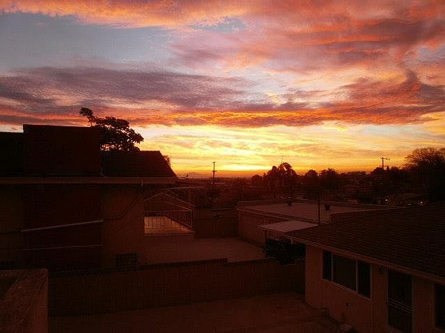 MORNING SUNRISE VIEW