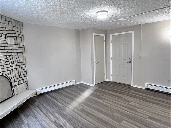 5th image of 1122 N Pearl St APT 304