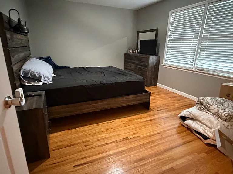 341 Maple St — Photo 22