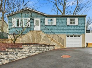 5 Orient Road, Sound Beach, NY 11789