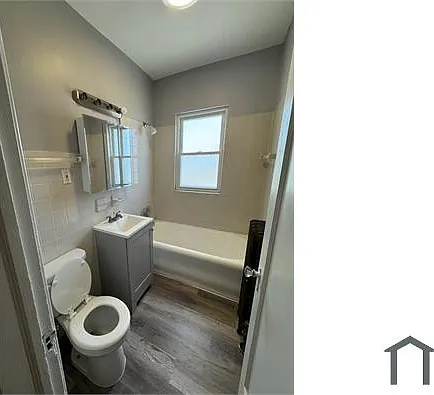 957 W 87th St #3 — Photo 5