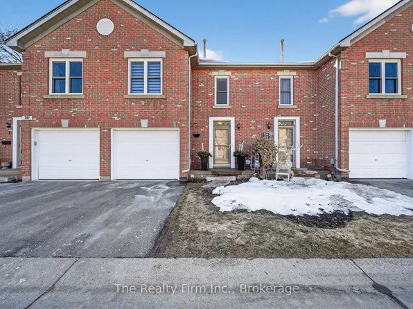 397 Springbank Ave N #2, Woodstock, ON N4T 1P8