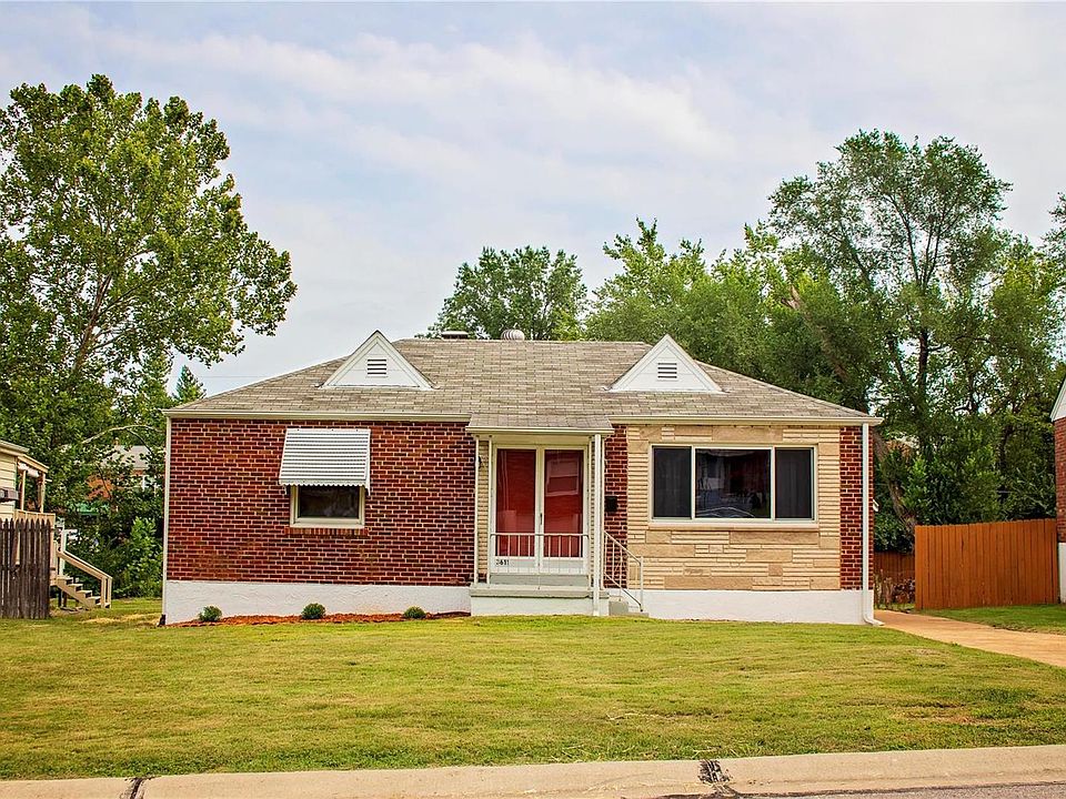 1st image of 3611 Park Lawn Dr