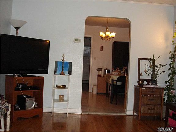 3rd image of 7613 251st St