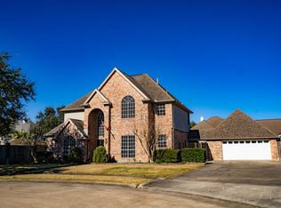 3173 Lancaster Ln, Port Neches, TX 77651