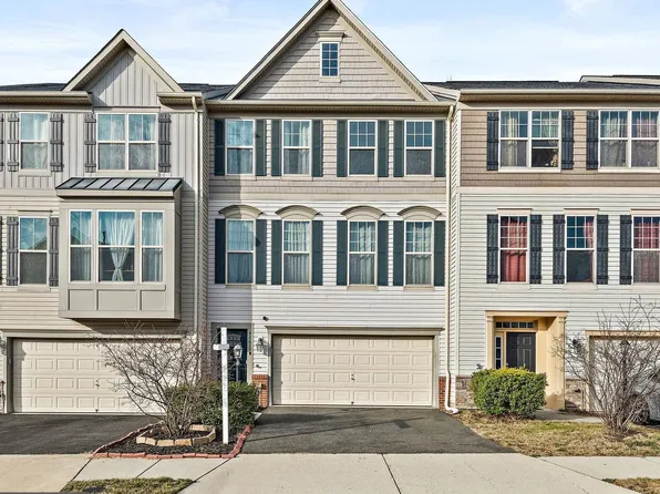42616 Galbraith Sq, Ashburn, VA 20148